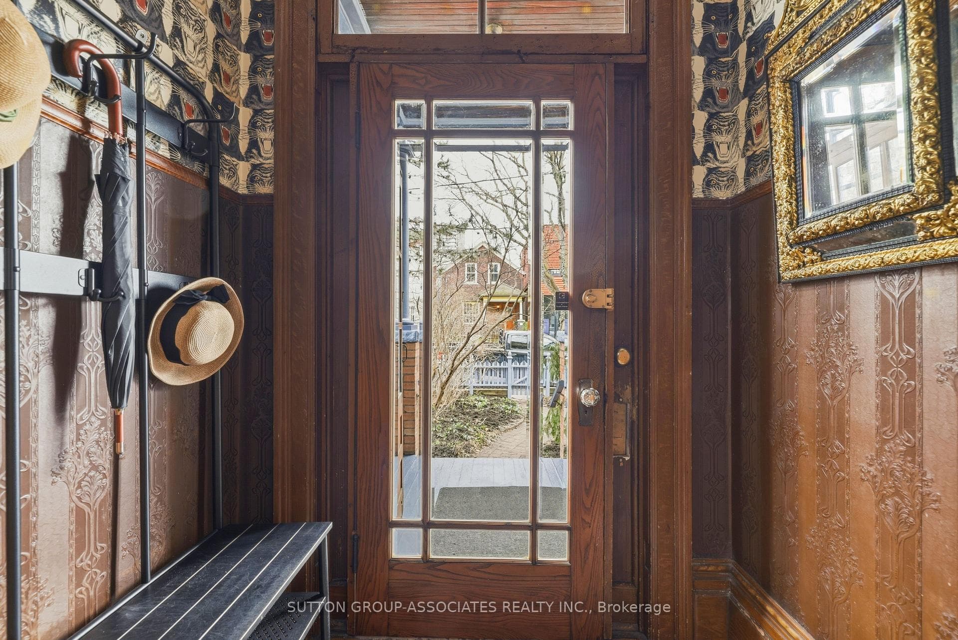 190 Brunswick Avenue photo 2