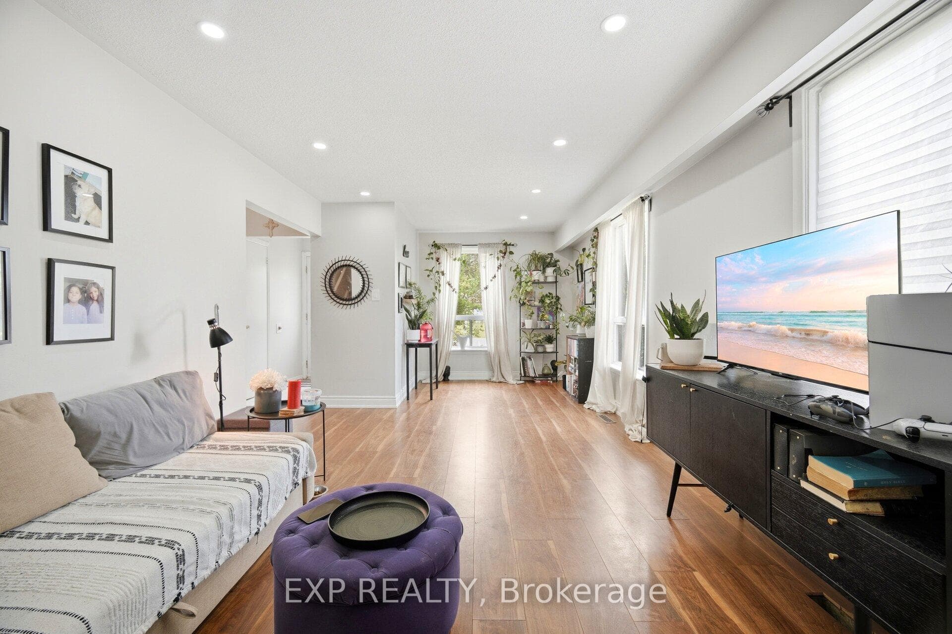 33 Earlsdale Crescent photo 8