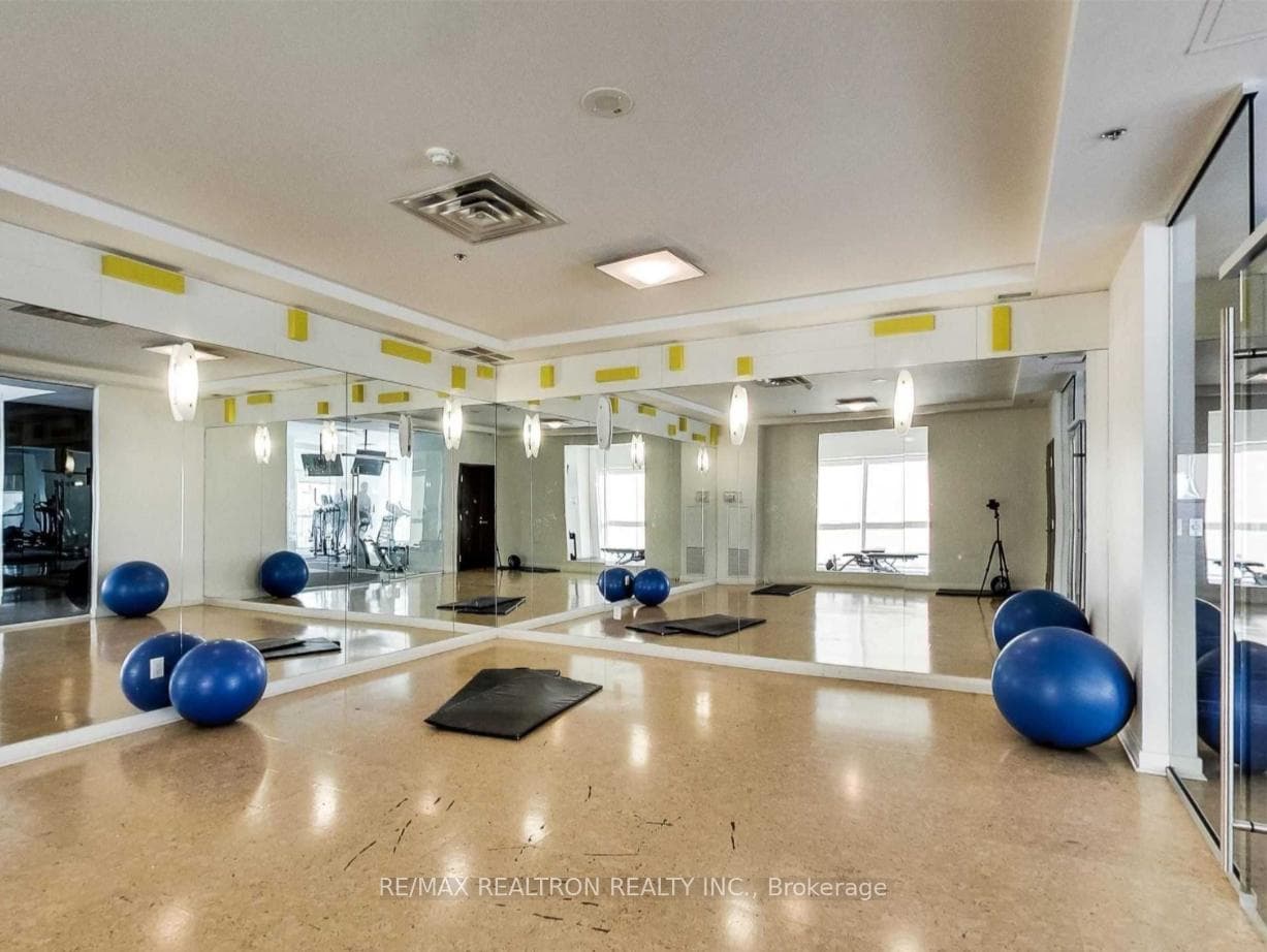 80 Western Battery Road Unit 2502 photo 27