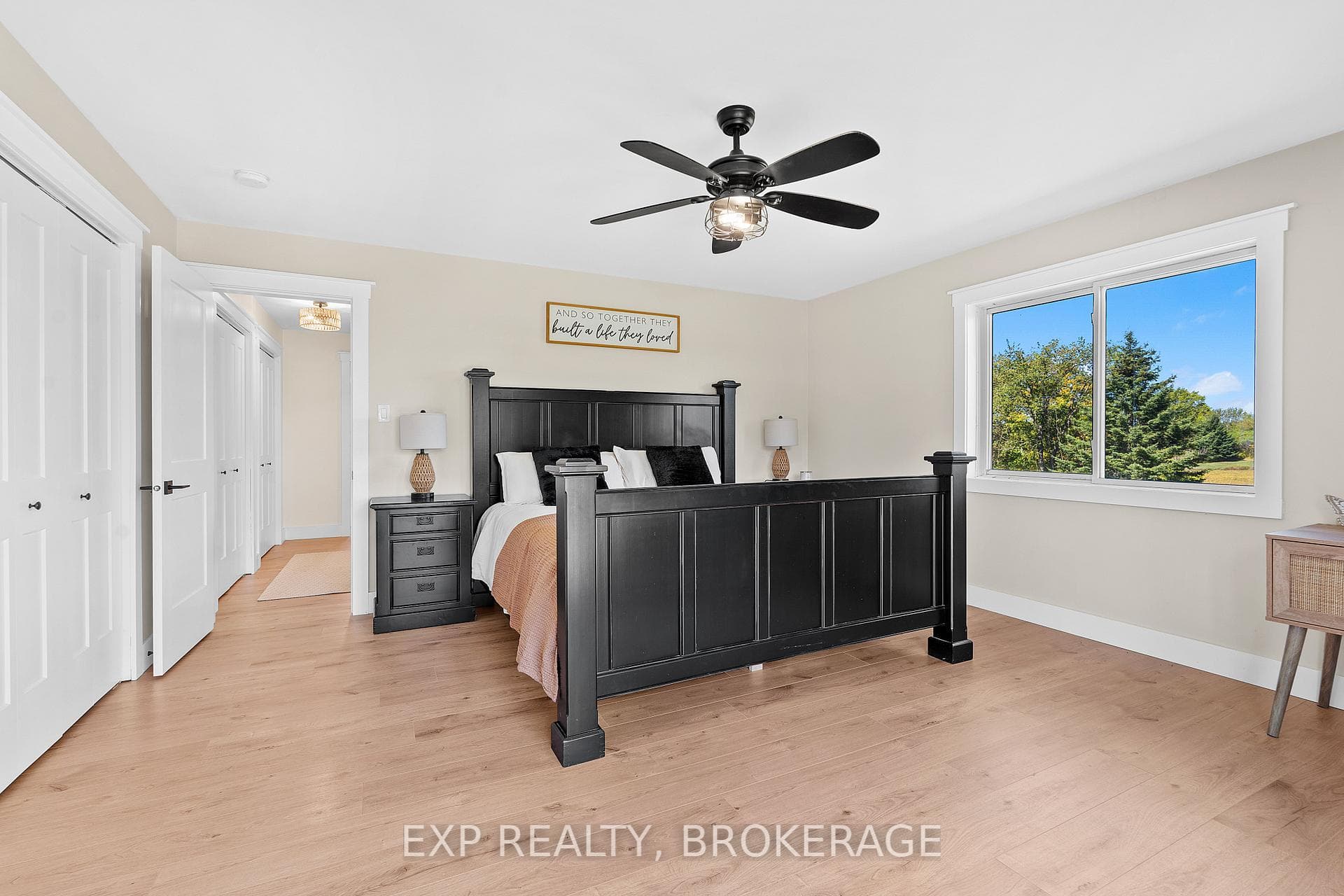 64 BERRY Road photo 23