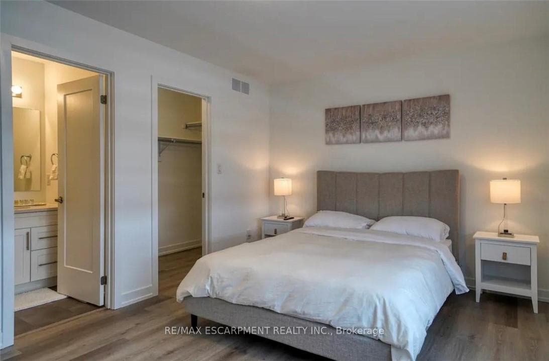 4263 Fourth Avenue Unit 721 photo 20