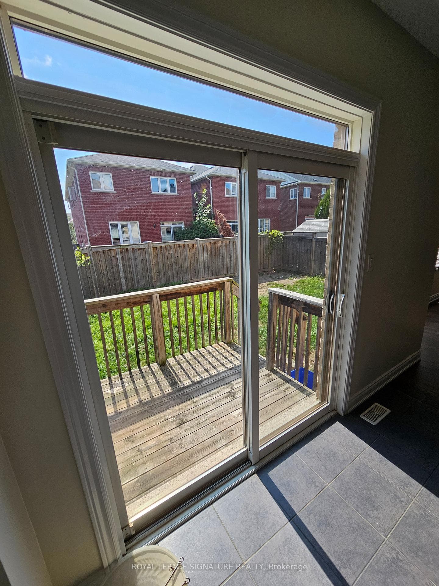 414 Malboeuf Court photo 12