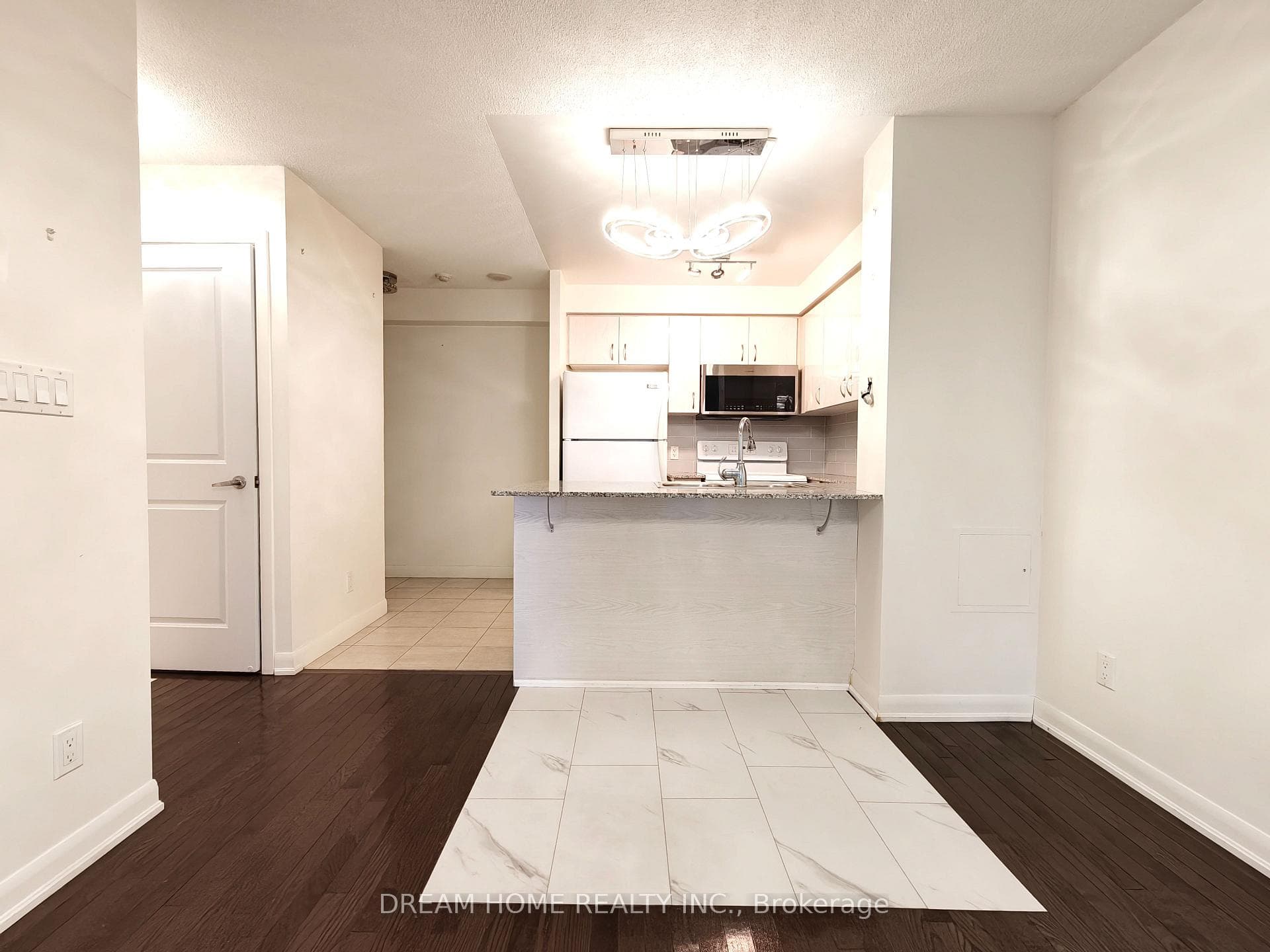 5791 Yonge Street Unit 1201 photo 14
