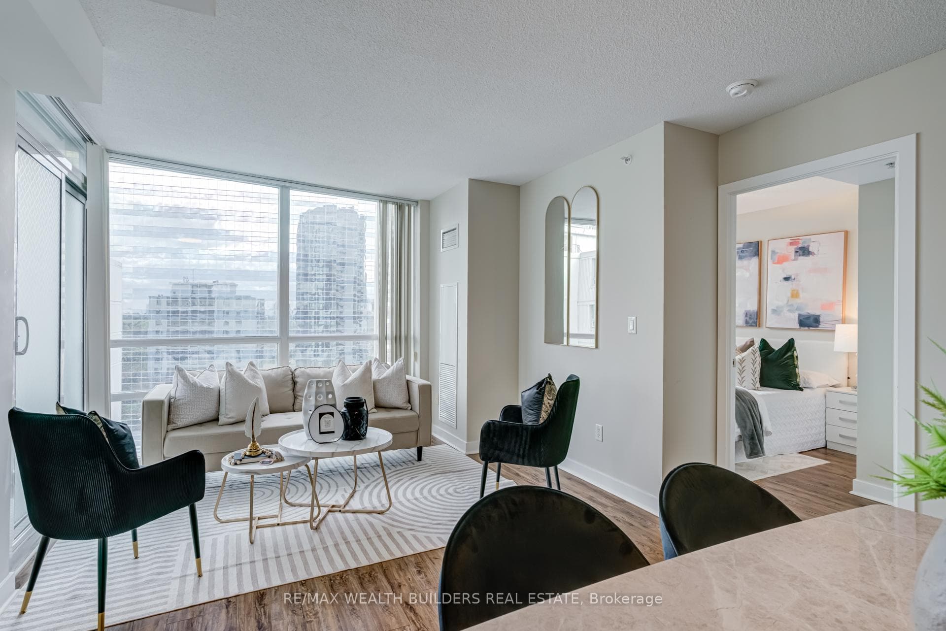 5740 Yonge Street Unit 1007 photo 1