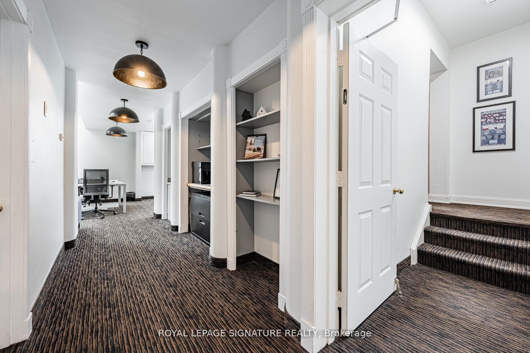 435 Eglinton Avenue photo 12