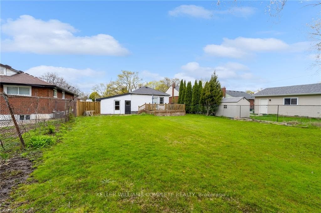 95 Dana Drive photo 35