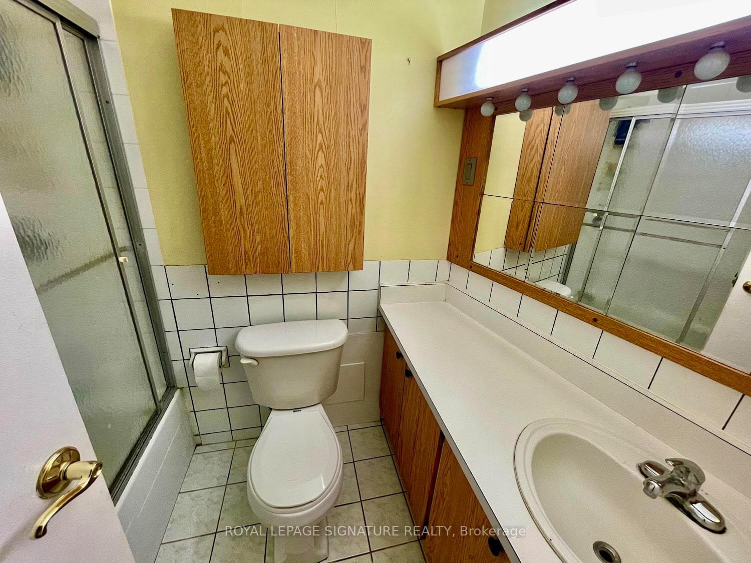 3145 Queen Frederica Drive Unit 303 photo 23