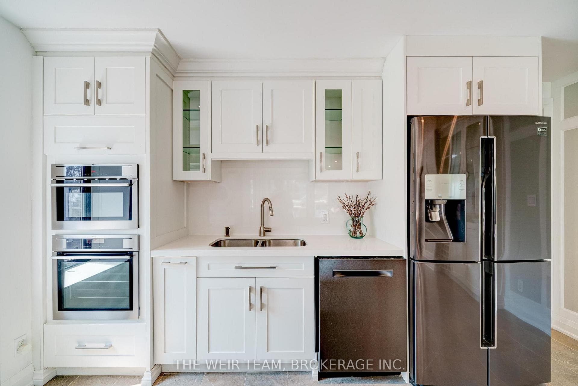 245 Ashdale Avenue Unit Upper photo 15