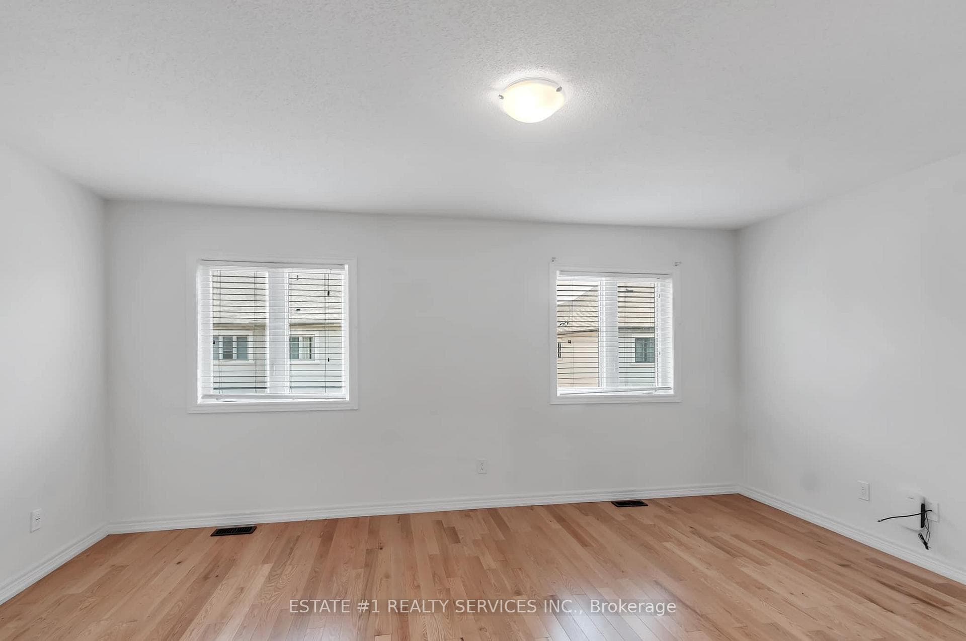 23 Doris Pawley Crescent photo 13