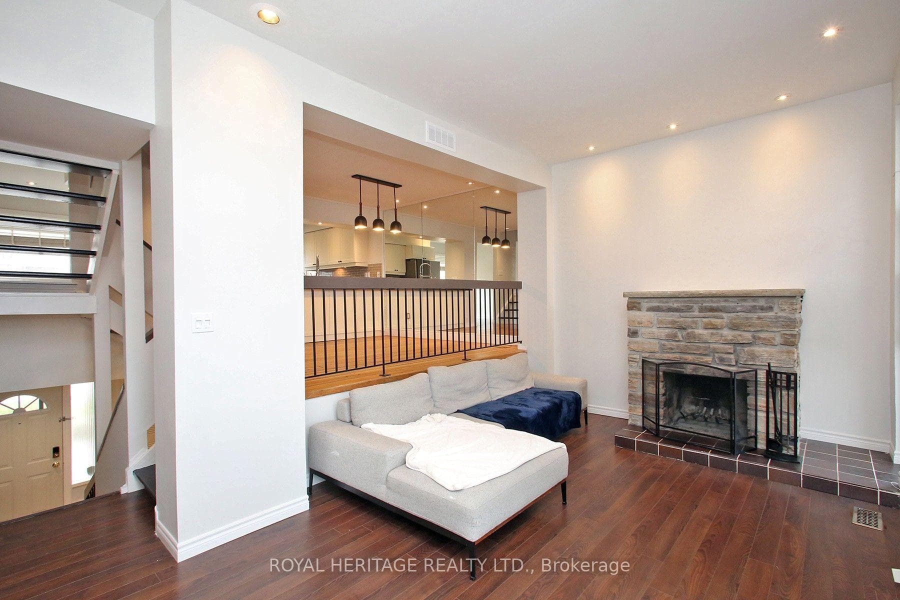 24 Reid Drive Unit 6 photo 12