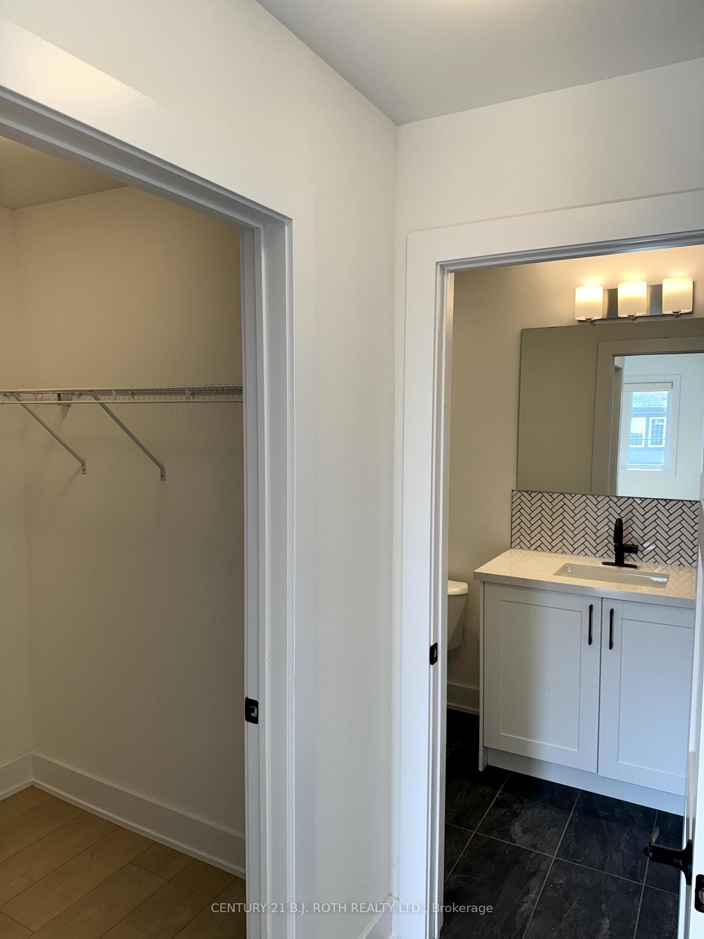 22 hay Lane photo 13