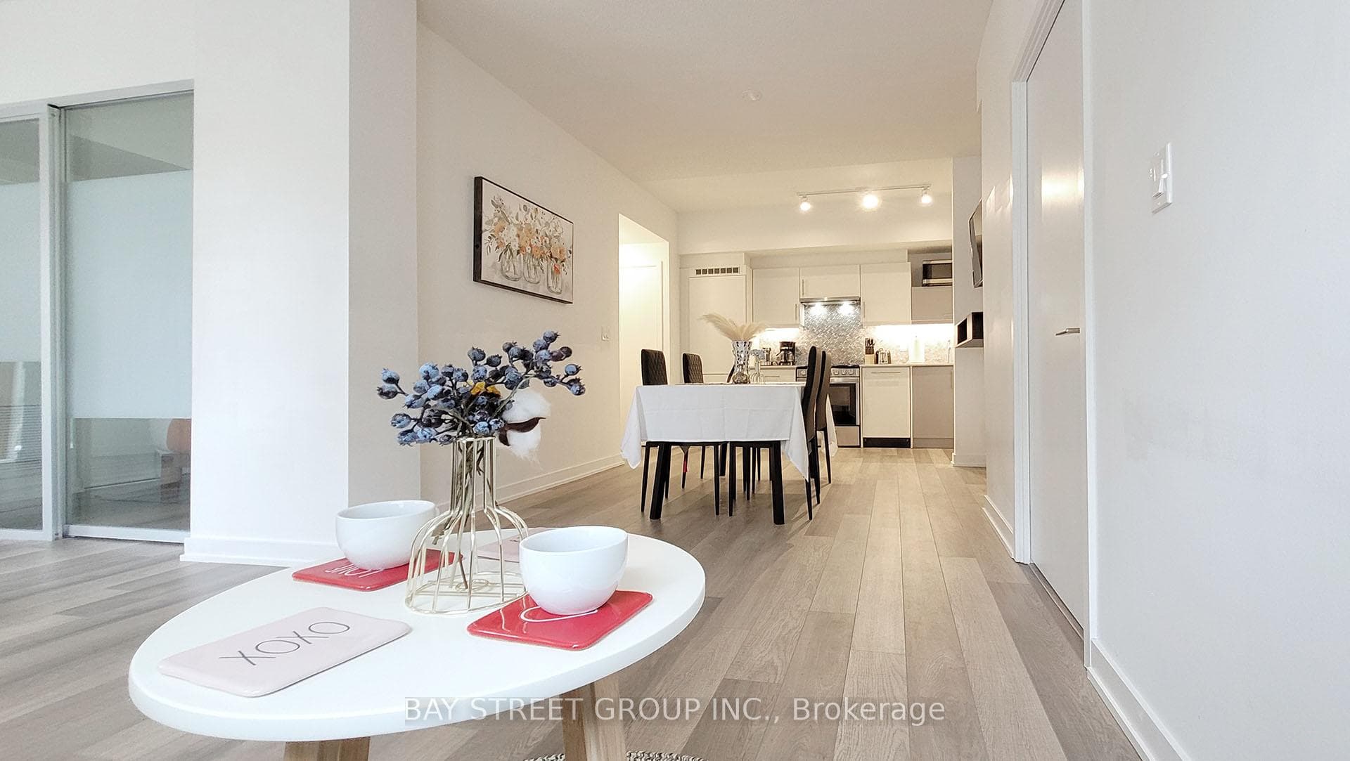 181 Huron Street Unit 204 photo 25