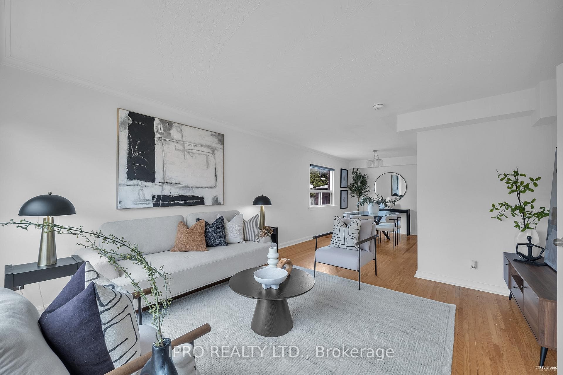 39 Wyndcliff Crescent photo 8