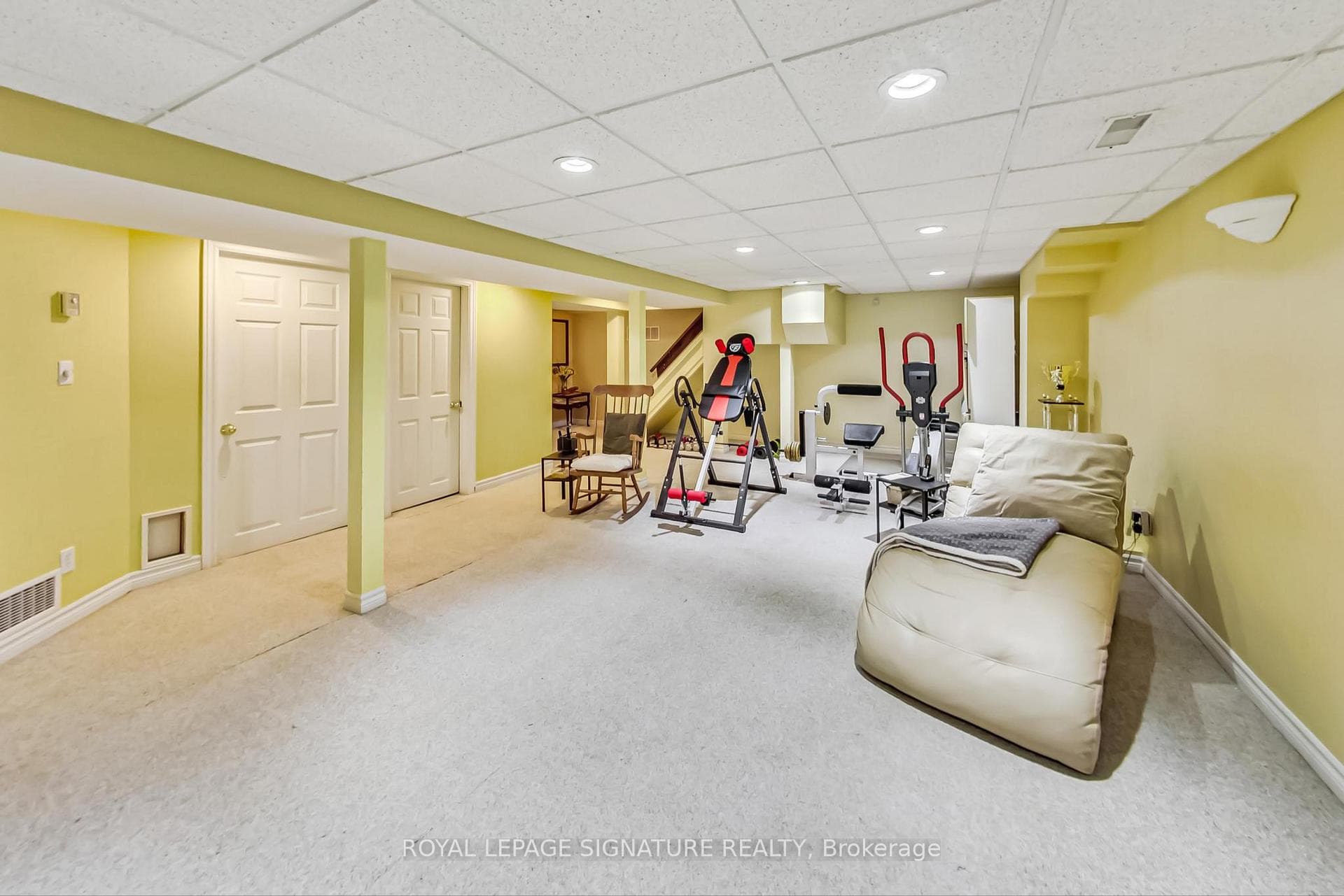 46 McDairmid Road photo 29