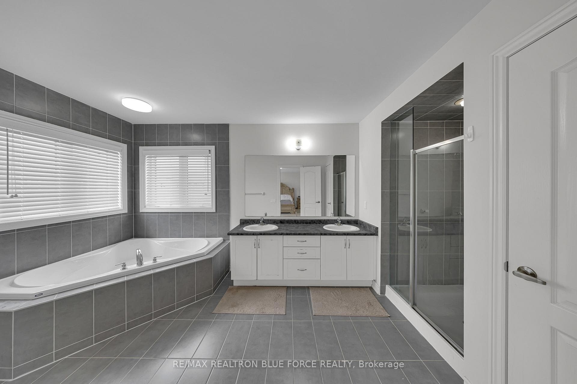 38 Pinedale Avenue photo 39