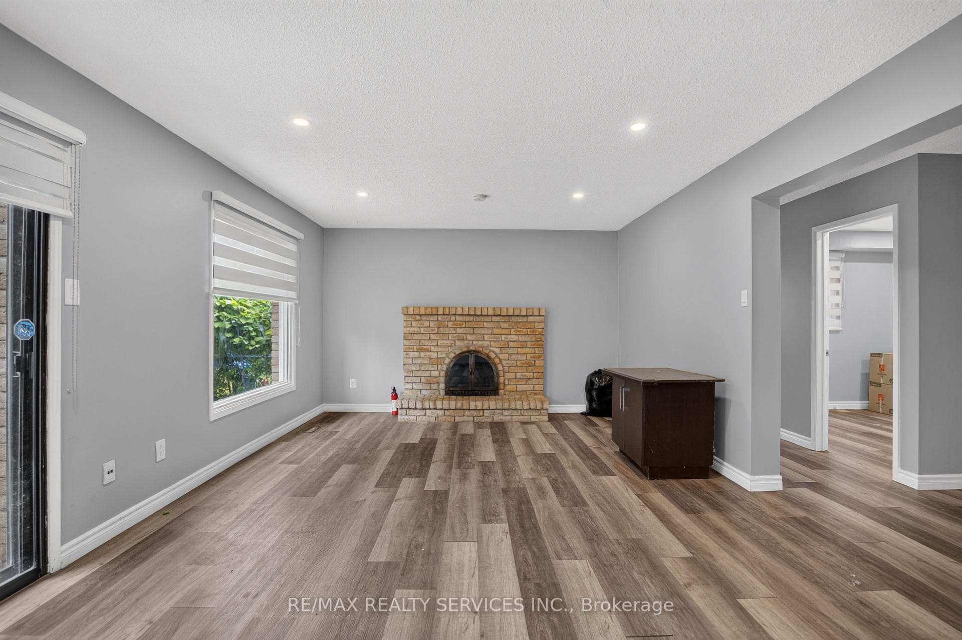 23 Dafoe Crescent photo 29