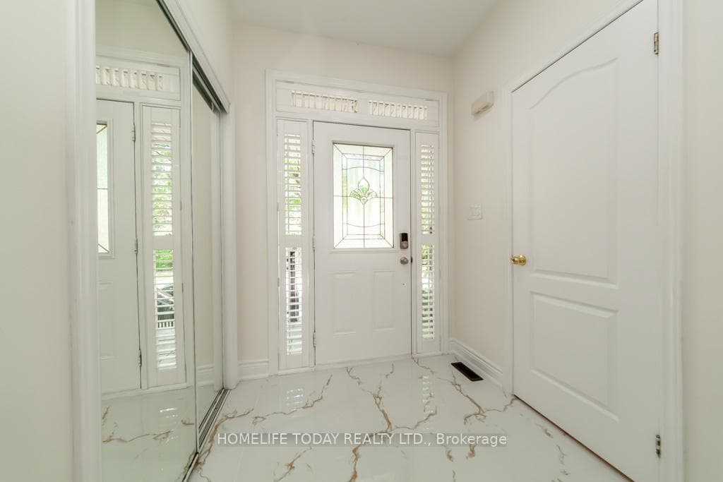 6 Fiorentina Avenue photo 6