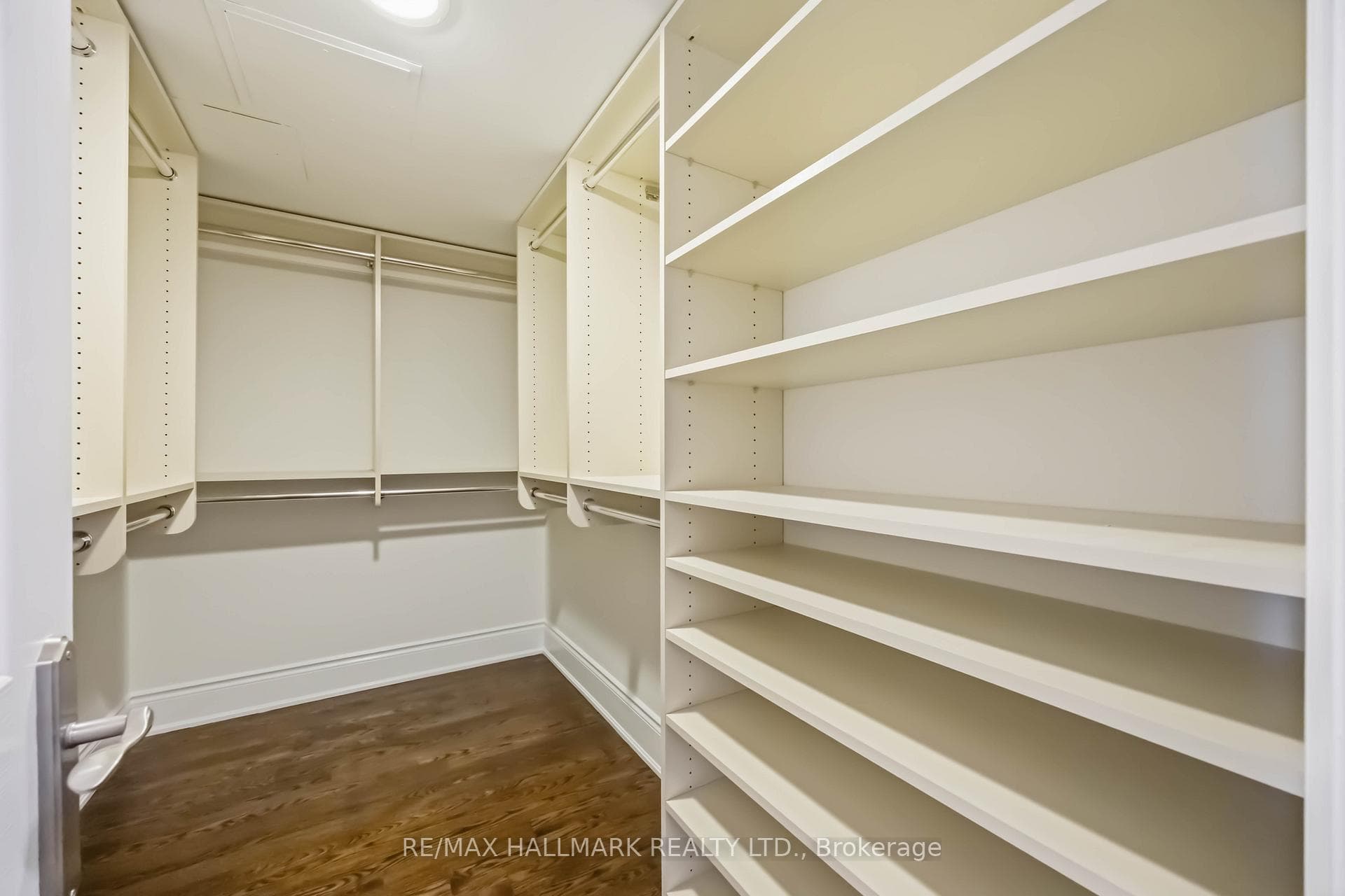 80 Harrison Garden Boulevard Unit 1821 photo 21