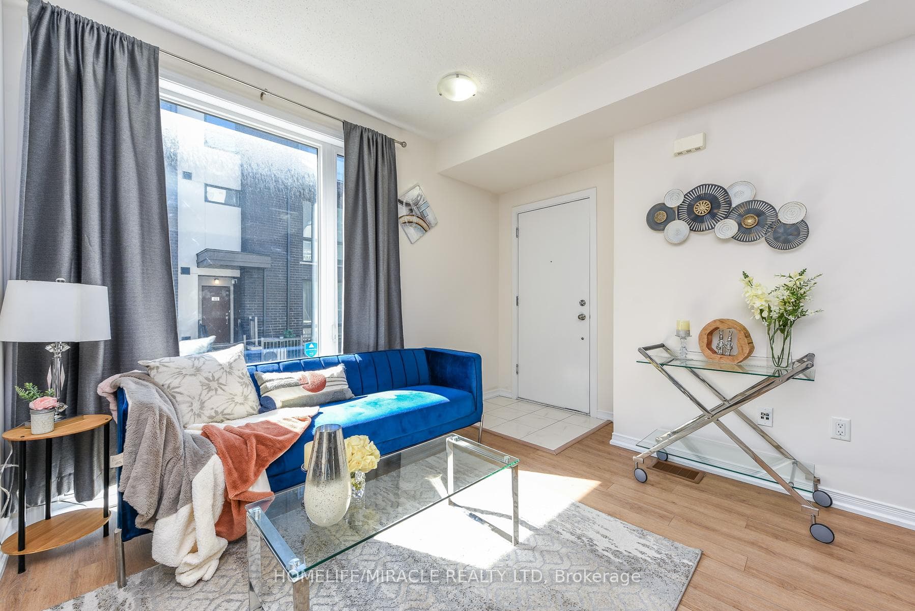 32 Fieldway Road Unit 122 photo 11