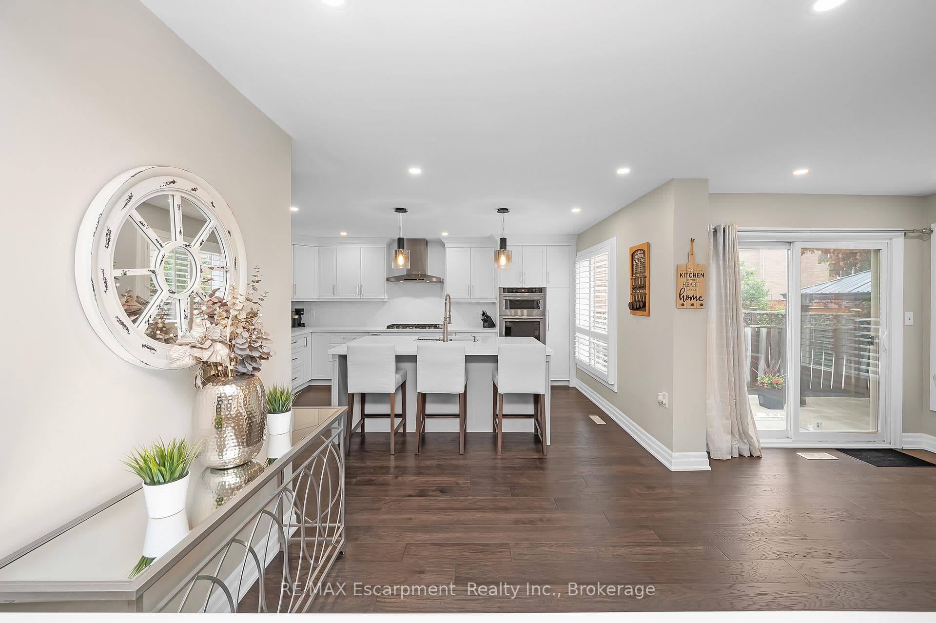 357 Nahani Way photo 19