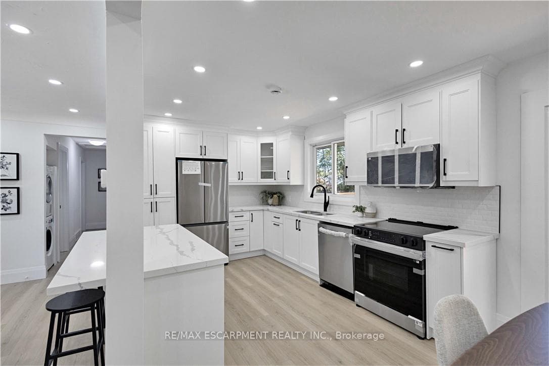 7 Swan Drive photo 12