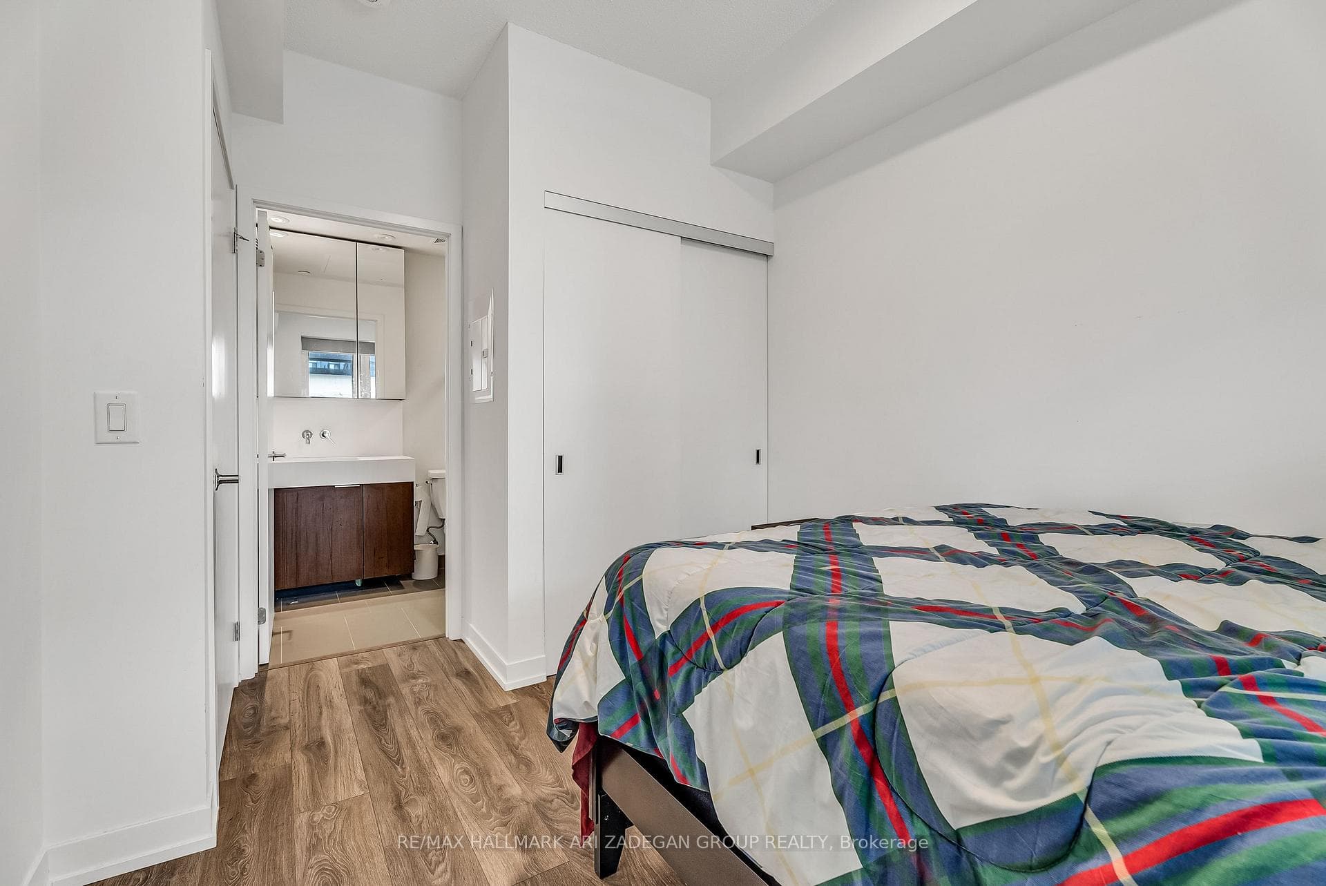 15 Lower Jarvis Street Unit 606 photo 29