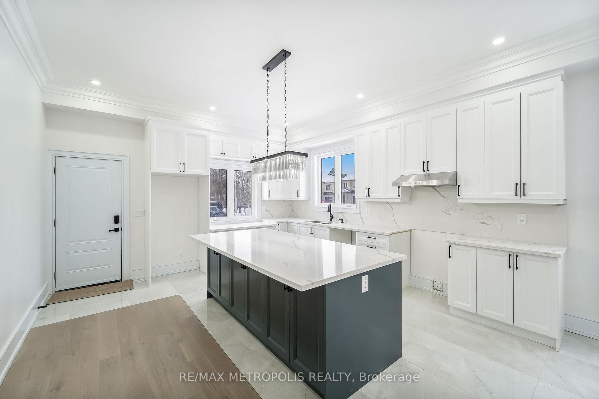 20 Hearth Place photo 12