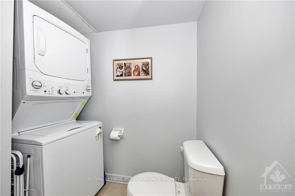 138 SOMERSET Street Unit 1104 photo 17