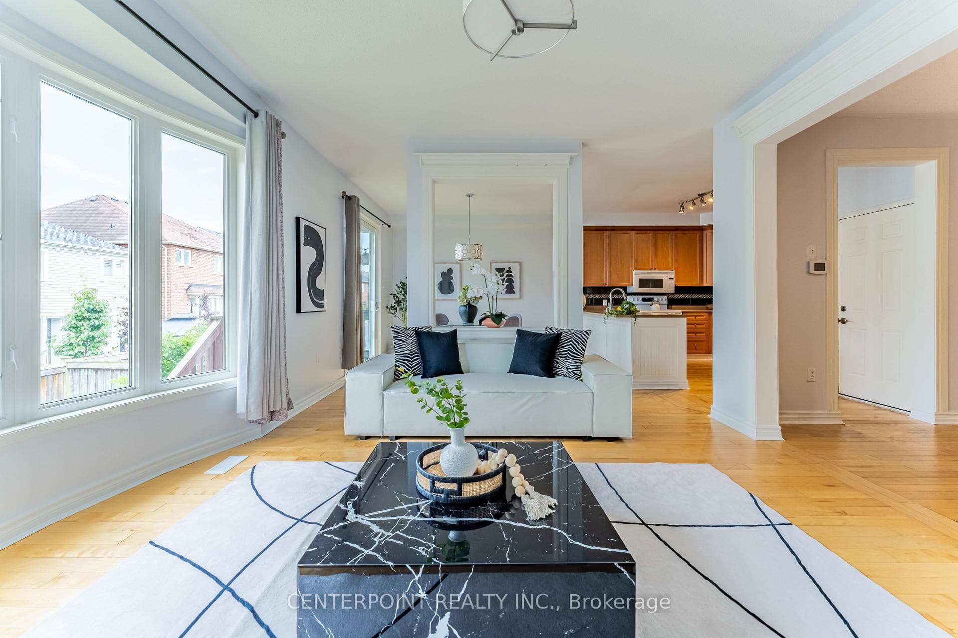 72 Strandmore Circle photo 10