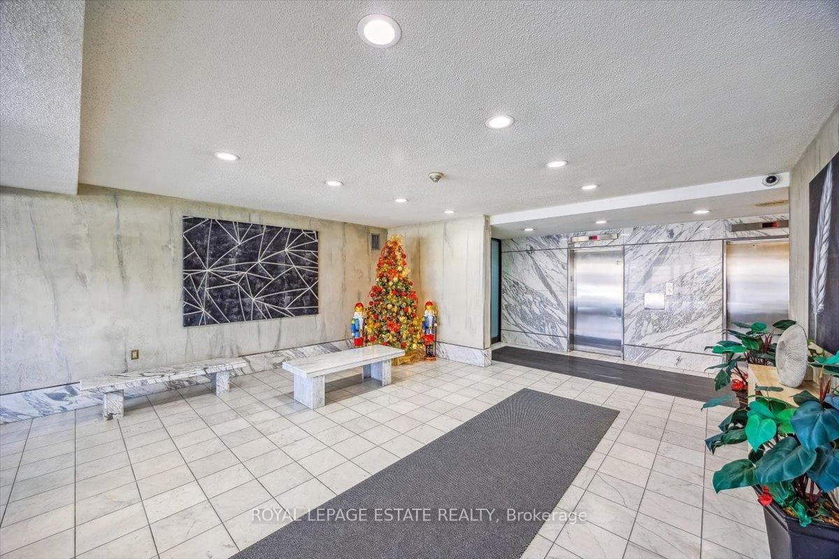 2835 Islington Avenue Unit 508 photo 29