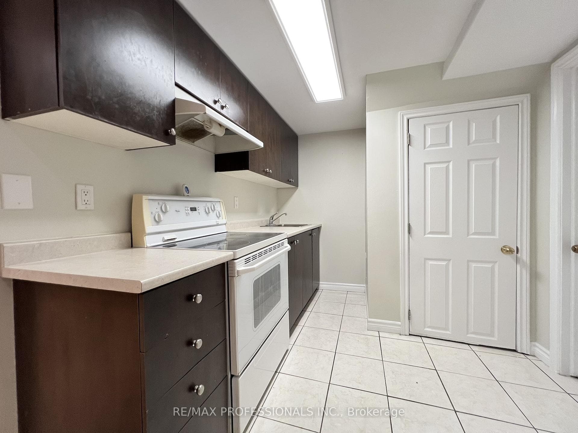 3866 Freeman Terrace Unit Basement photo 18