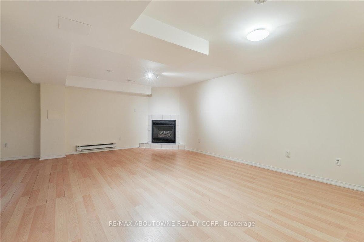 1580 Reeves Gate Unit 29 photo 28