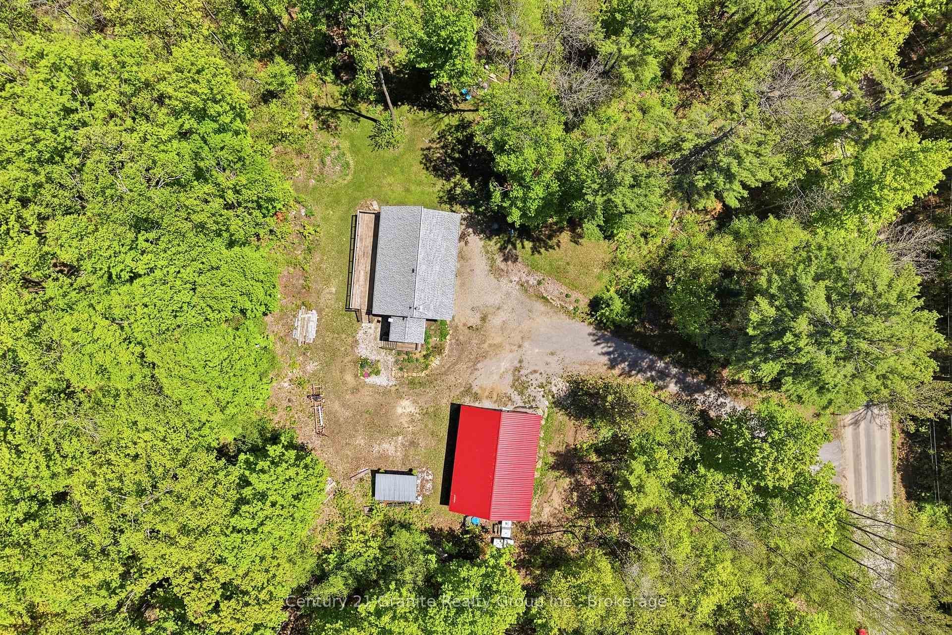 1048 Bacon Road photo 30