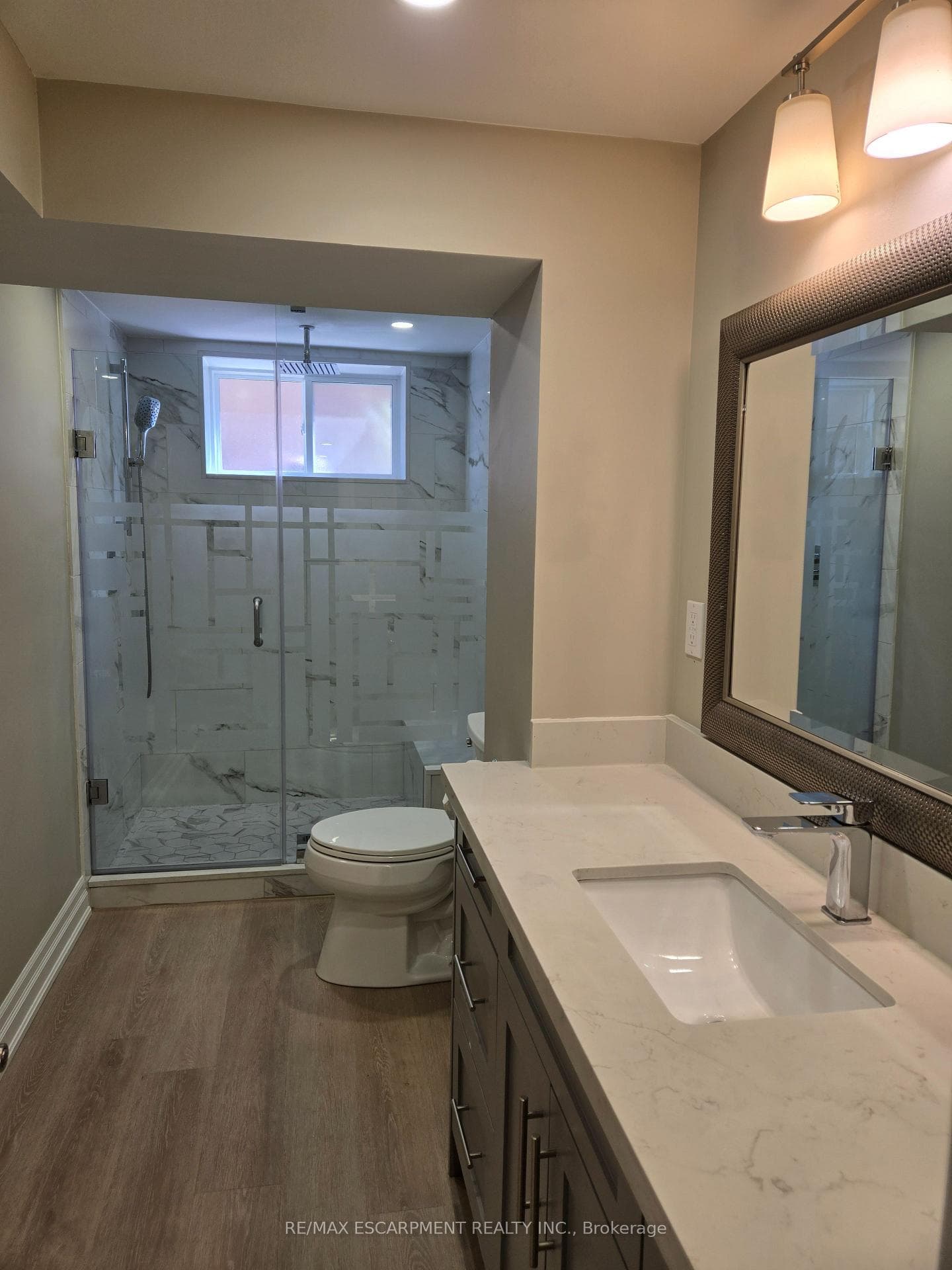 60 Nugent Drive photo 17