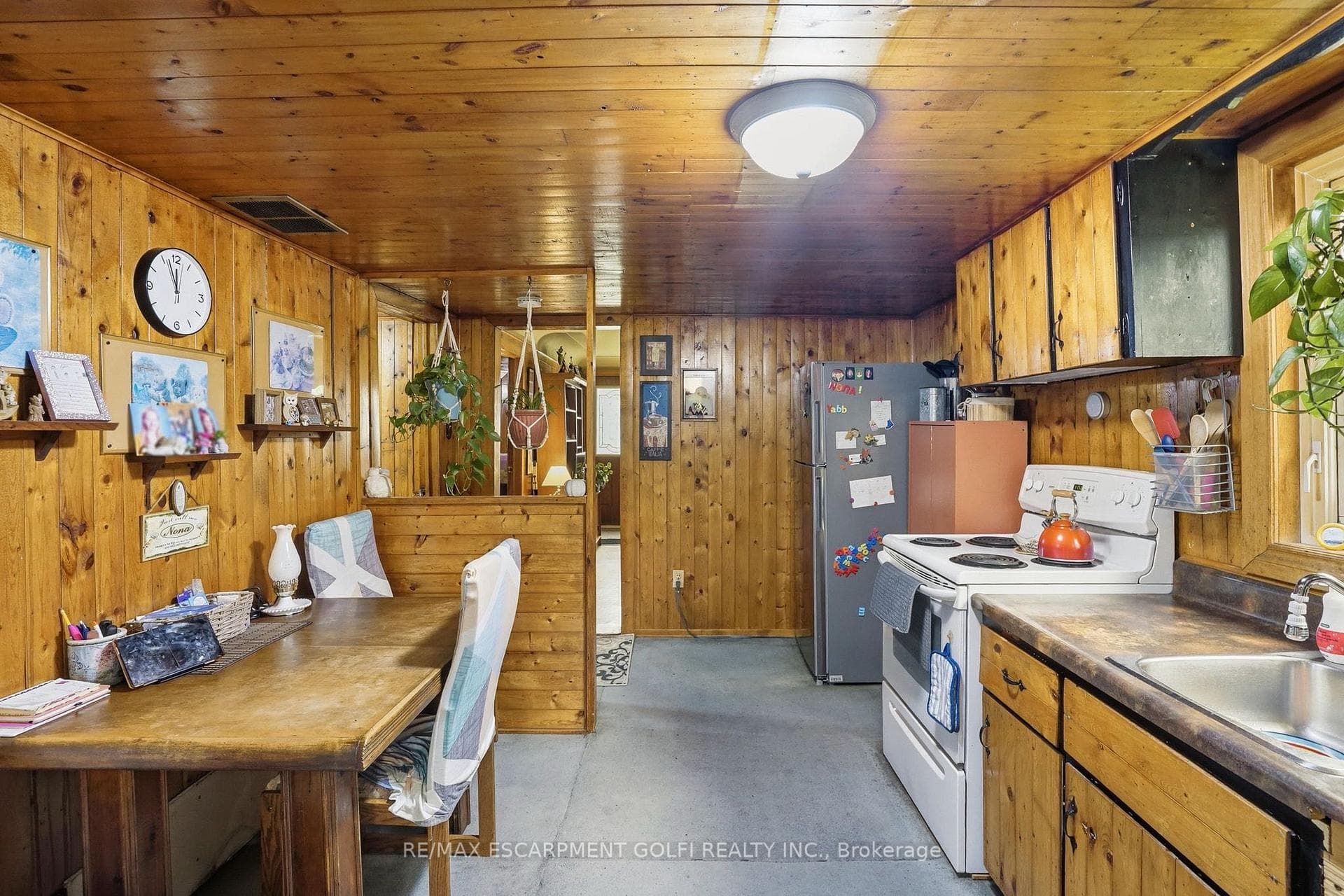 834 MOHAWK Road photo 8