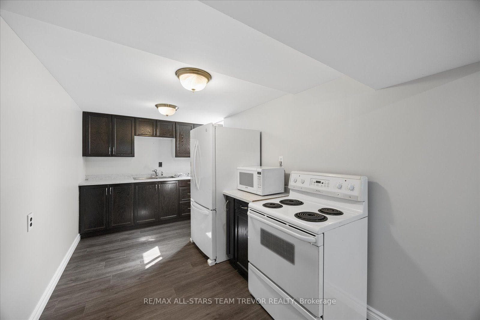 280 Bay Street photo 24