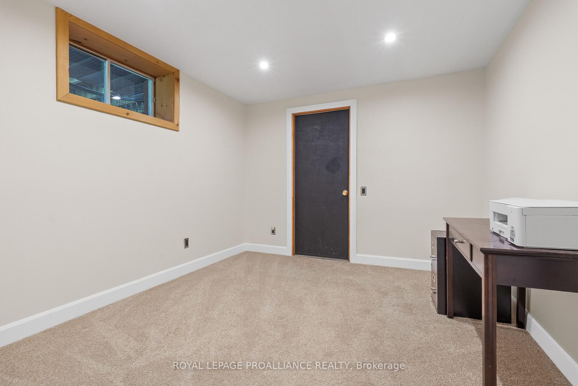 619 Gallivan Road photo 29