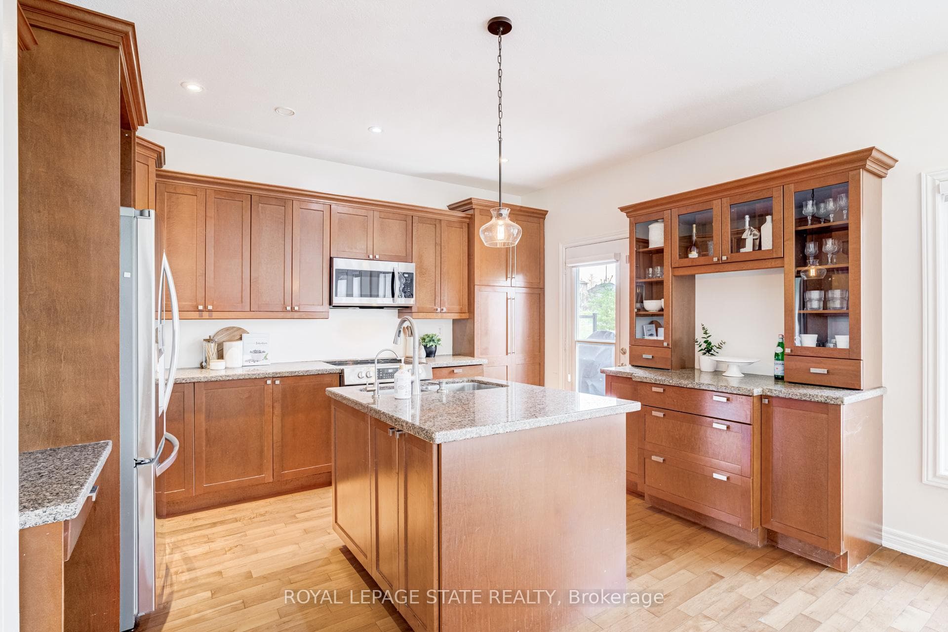 67 Newcombe Road photo 17