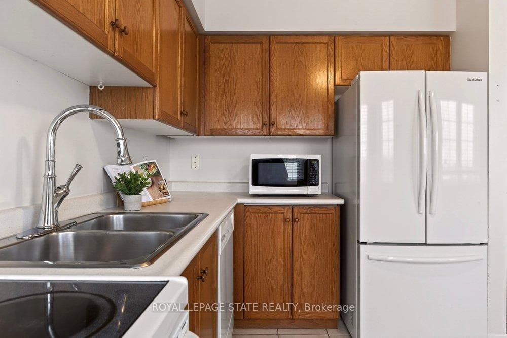 511 Highway 8 N/A Unit 206 photo 15