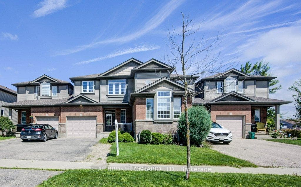112 Oakcliffe Street photo 2