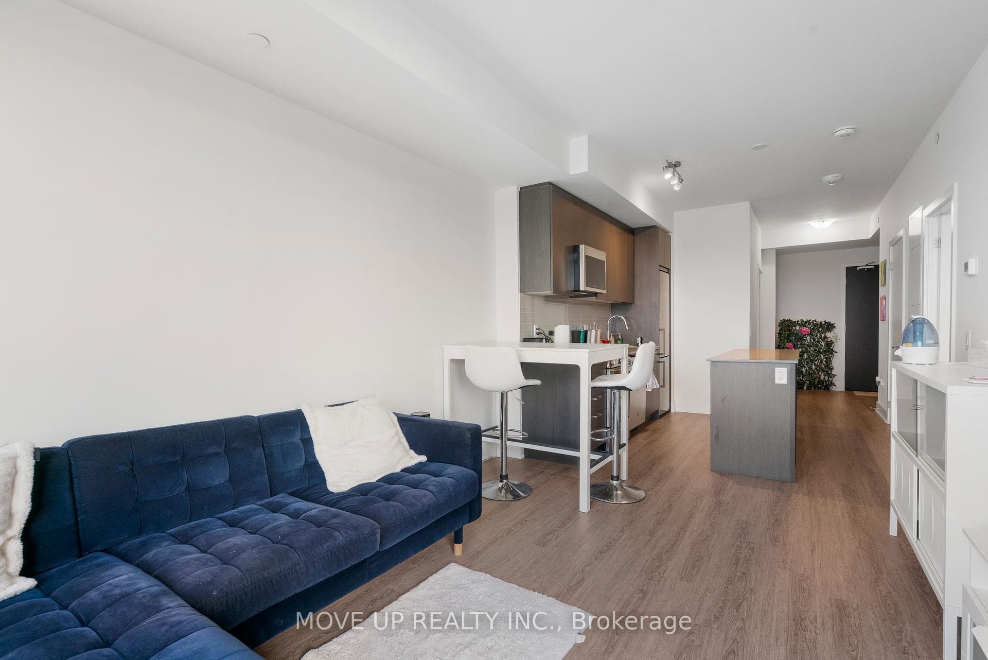 185 Deerfield Road Unit 310 photo 9