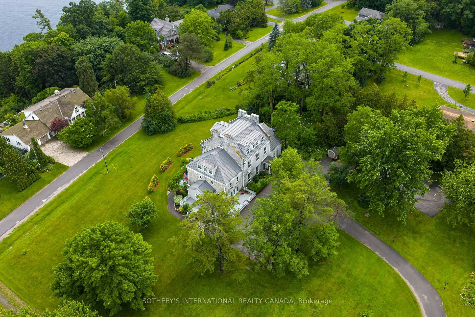 8 Starr Place photo 50