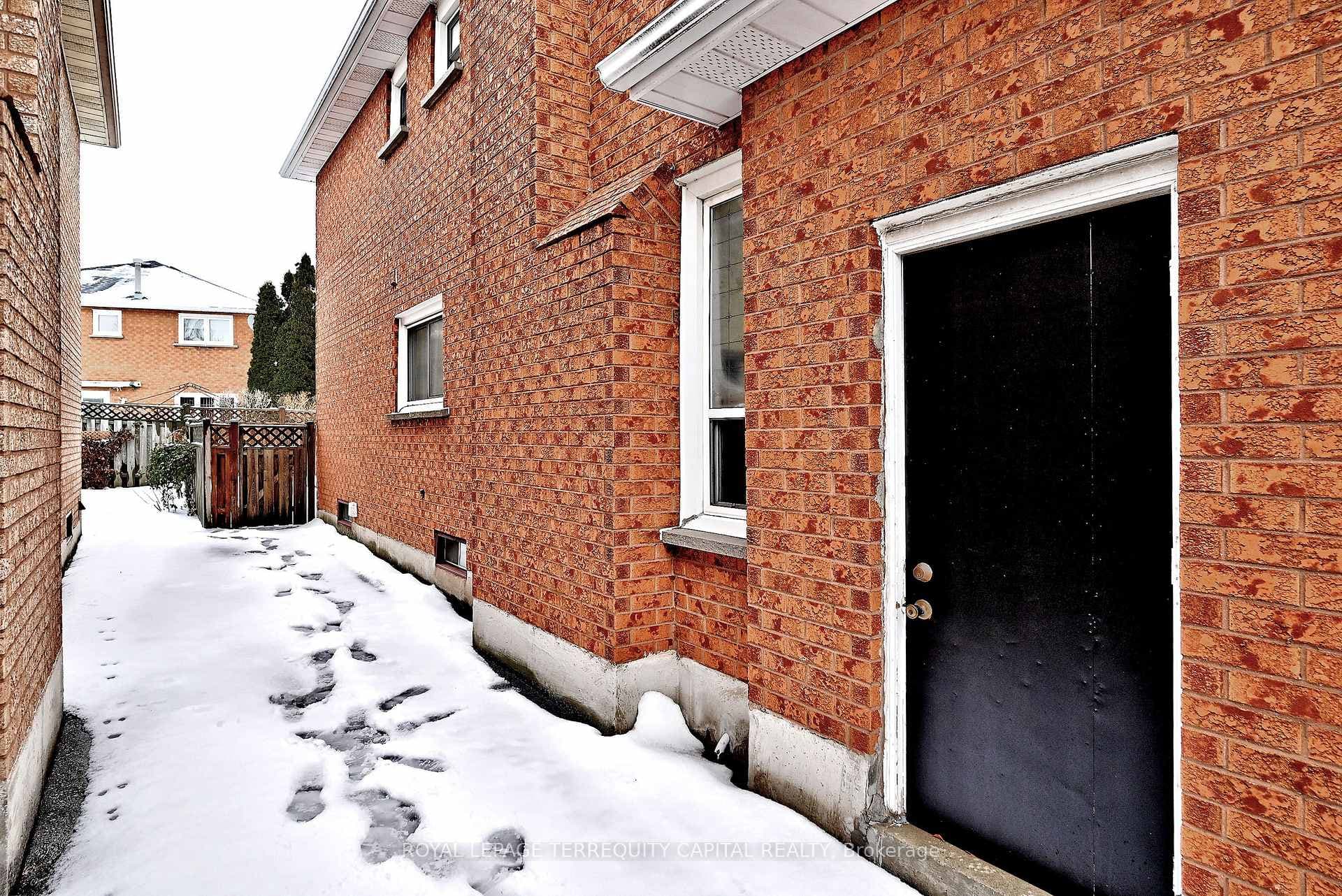 69 Wade Gate photo 44