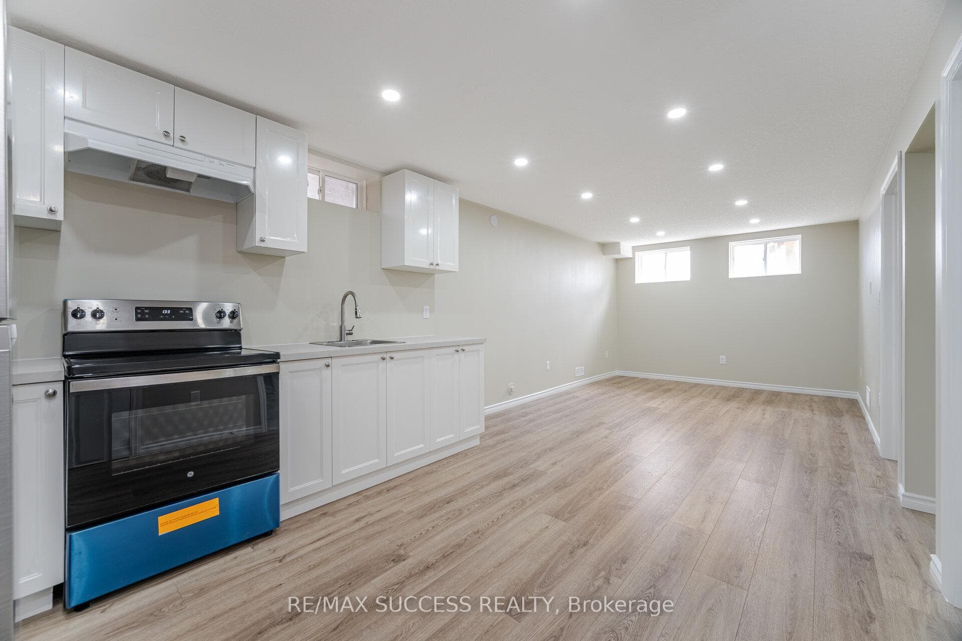 32 George Brier Drive photo 36