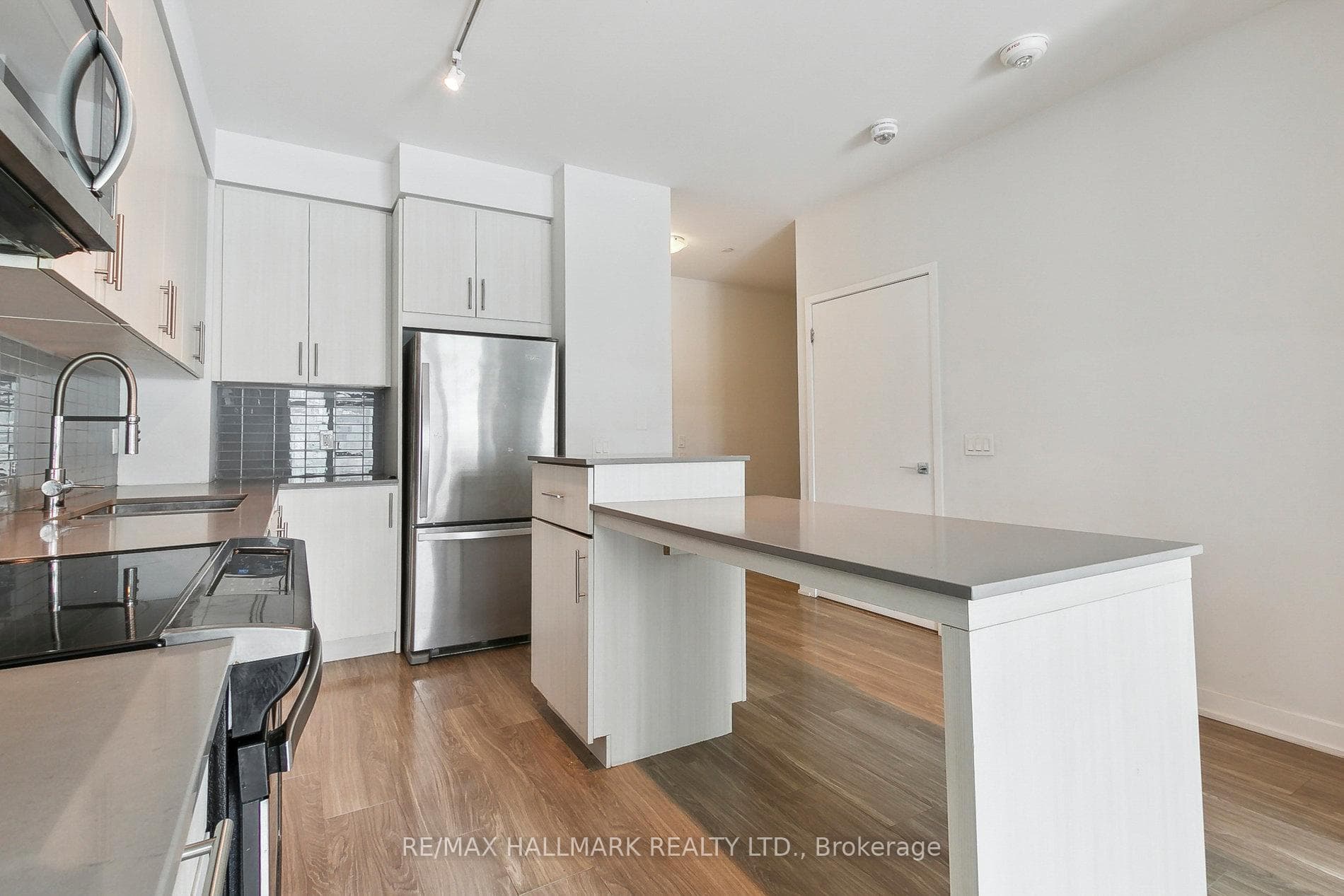 4055 Parkside Village Drive Unit 414 photo 23
