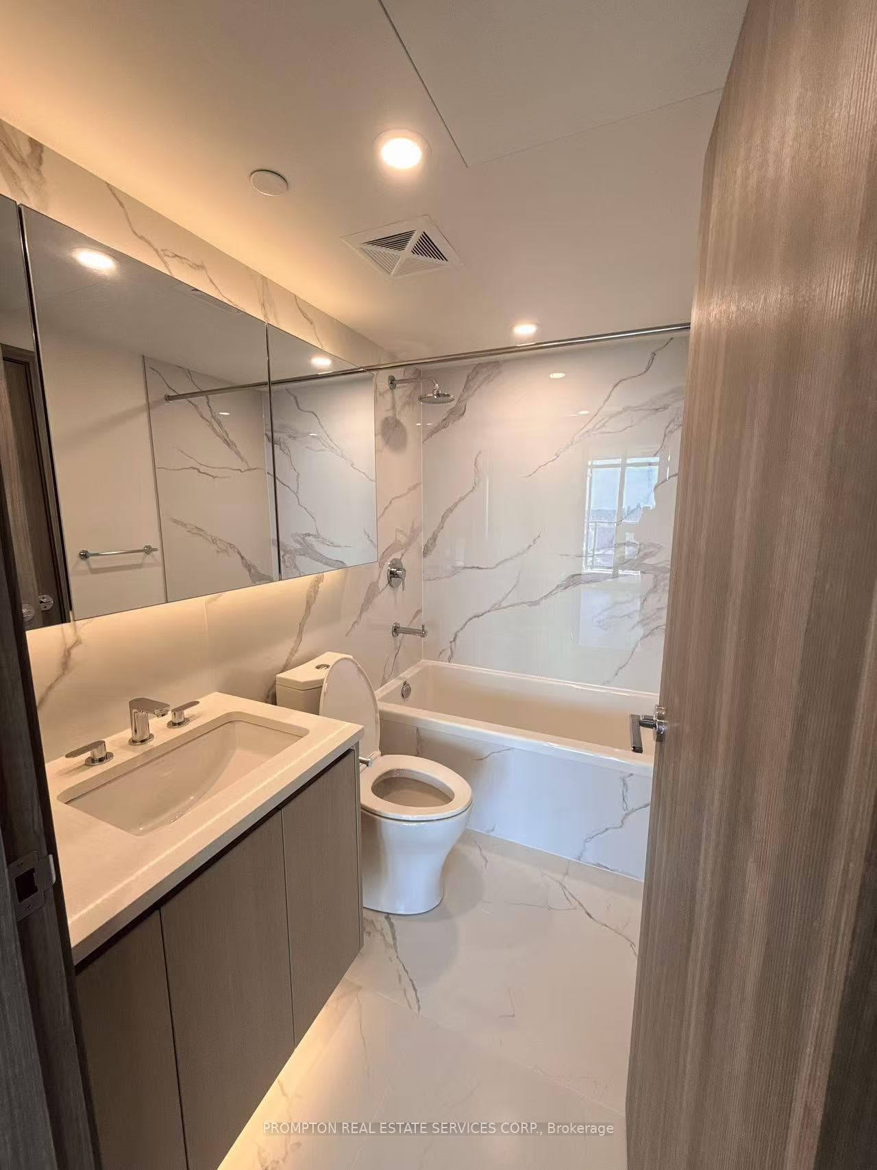 3 Concord Cityplace Way Unit 5602 photo 29