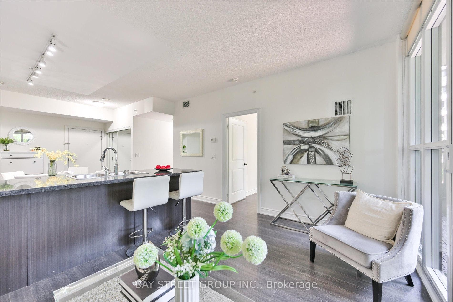 89 South Town Centre Boulevard Unit 317 photo 10