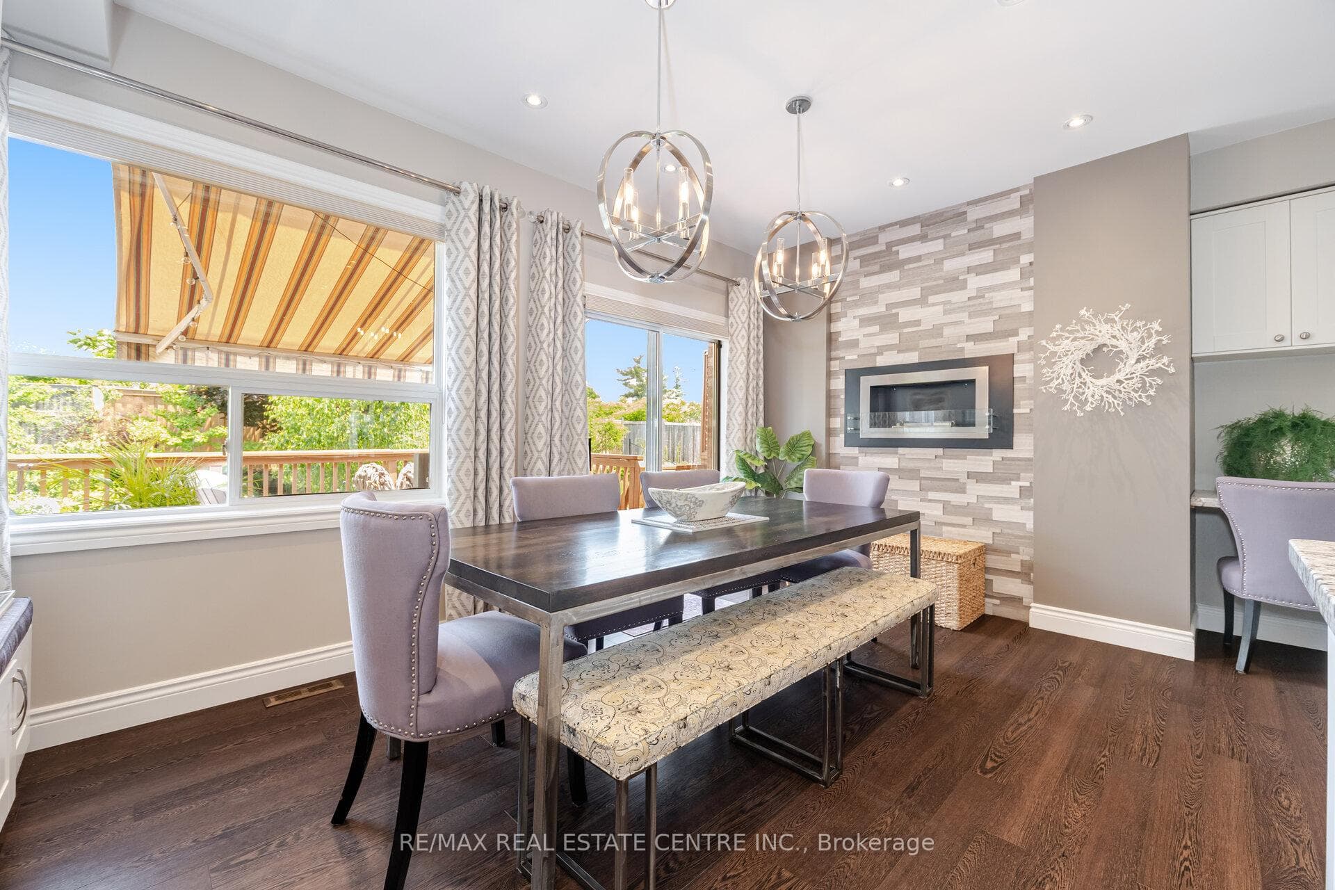 64 Atwood Avenue photo 16