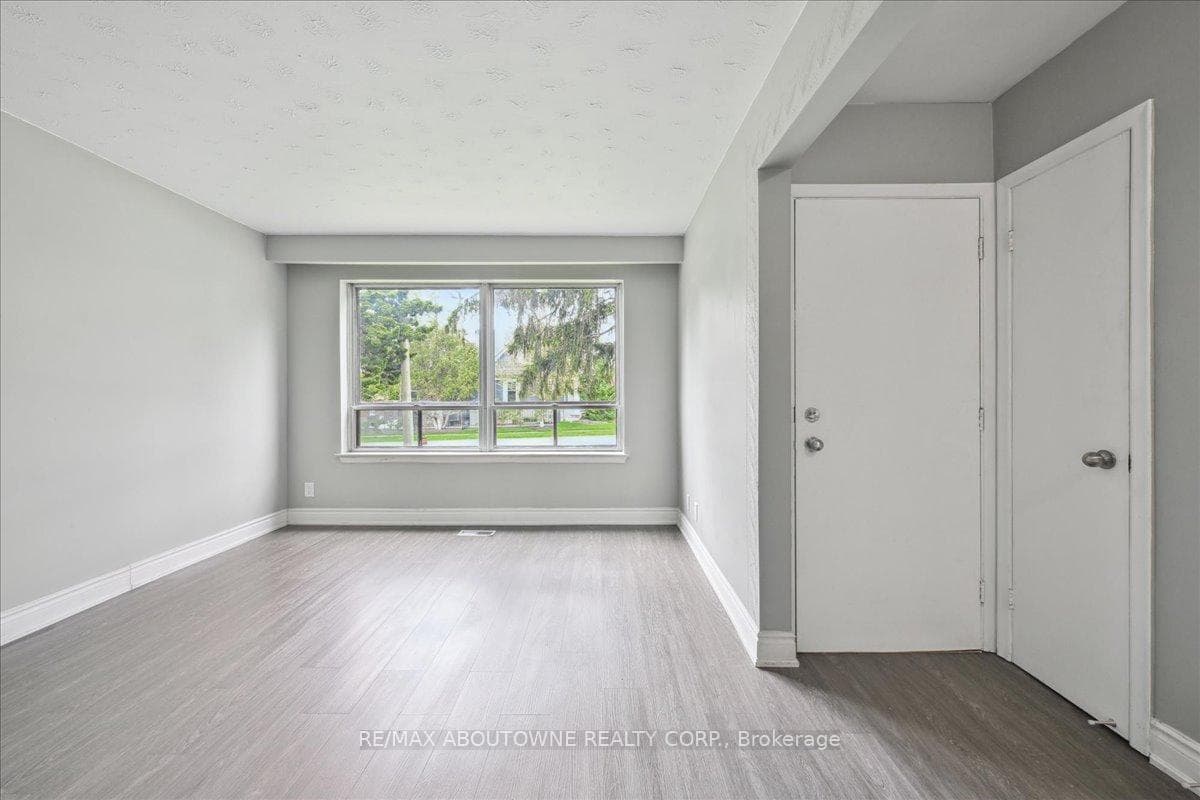 203 Nelson Street Unit 1 photo 6
