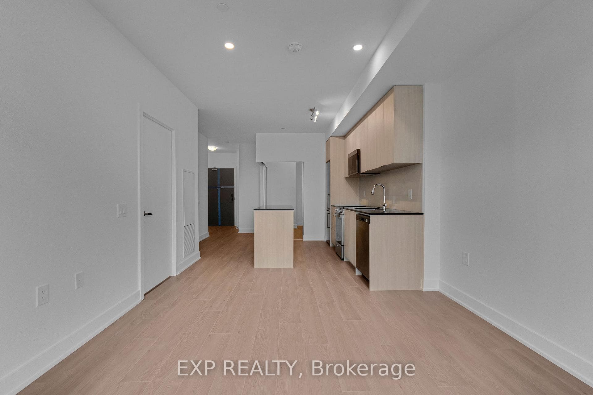 2088 JAMES Street Unit 409 photo 22